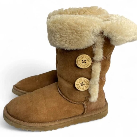 Ugg 1873 Sheepskin Shearling Bailey Triple Button Boots Women's 5 - Picture 5 of 16